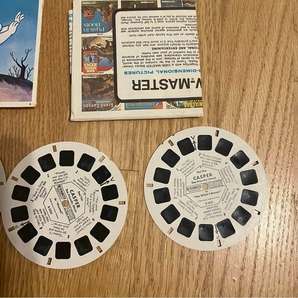 Vintage Casper the Ghost View Master Complete W/ Story Book & 3 Slides